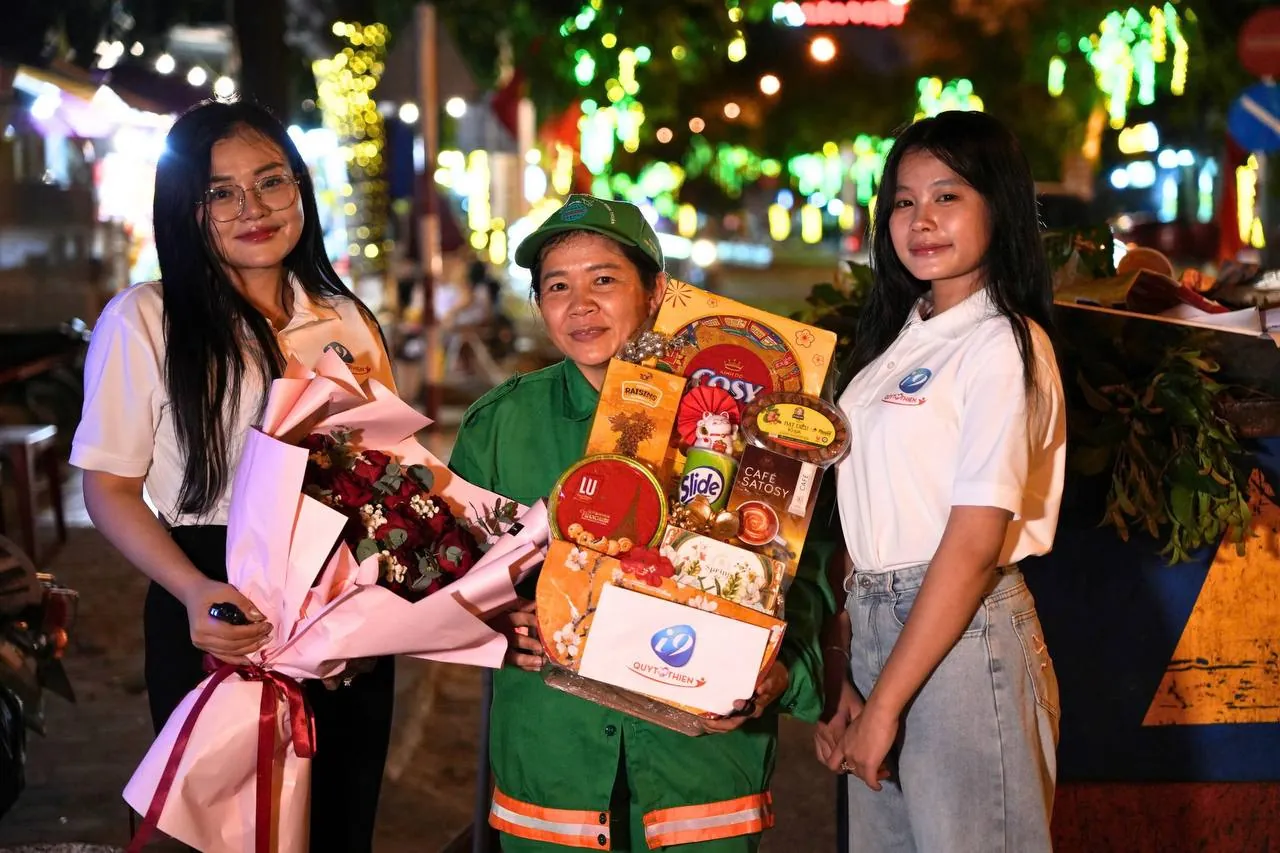 Hỗ Trợ Email 12bet Link